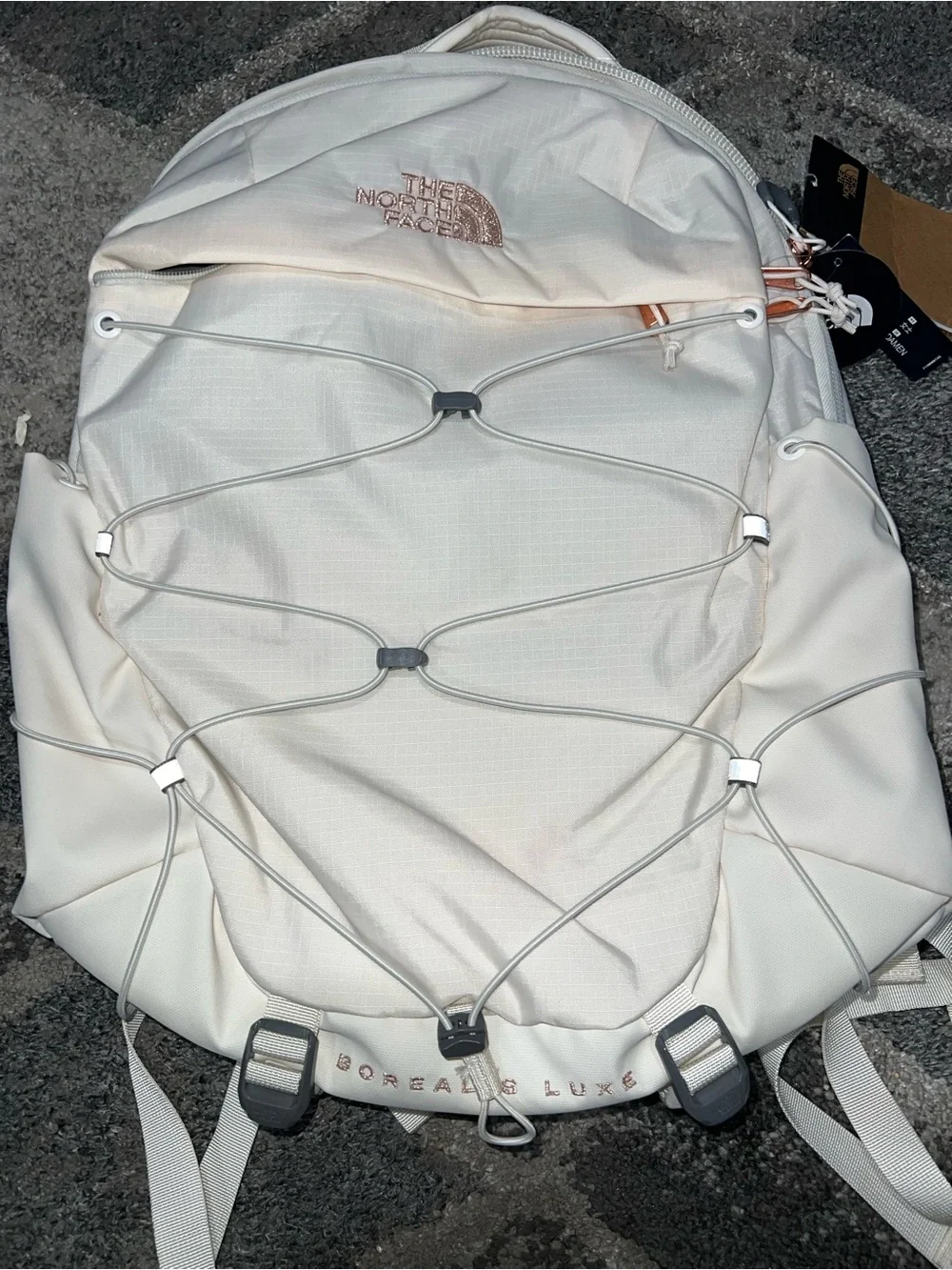 Women’s Borealis Luxe Backpack - 27L premium metallic accents.